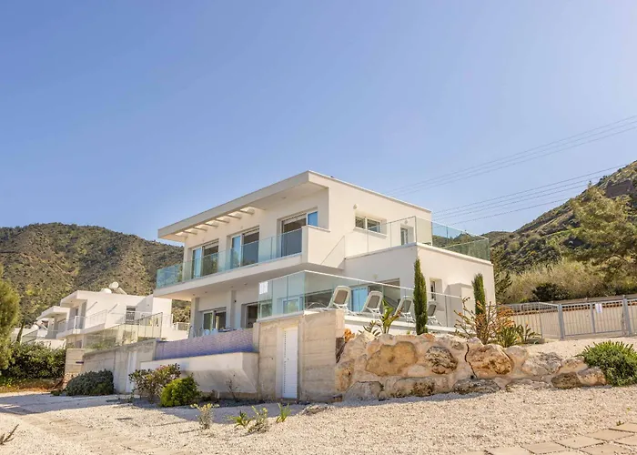 Seashore * Πωμός