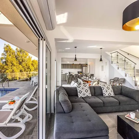 ヴィラ Seashore ポモス